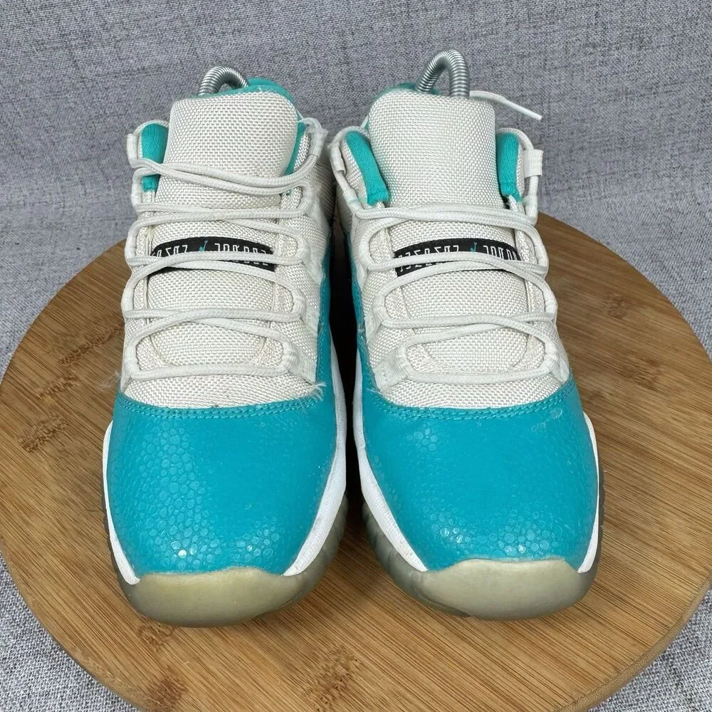 Nike Air Jordan 11 Retro Low Aqua Safari GS Size 6.5 Y Sneakers Shoes